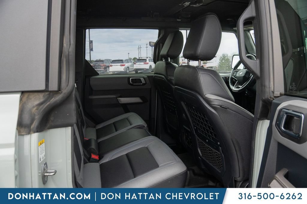 Used 2022 Ford Bronco Black Diamond AWD/4WD image 24