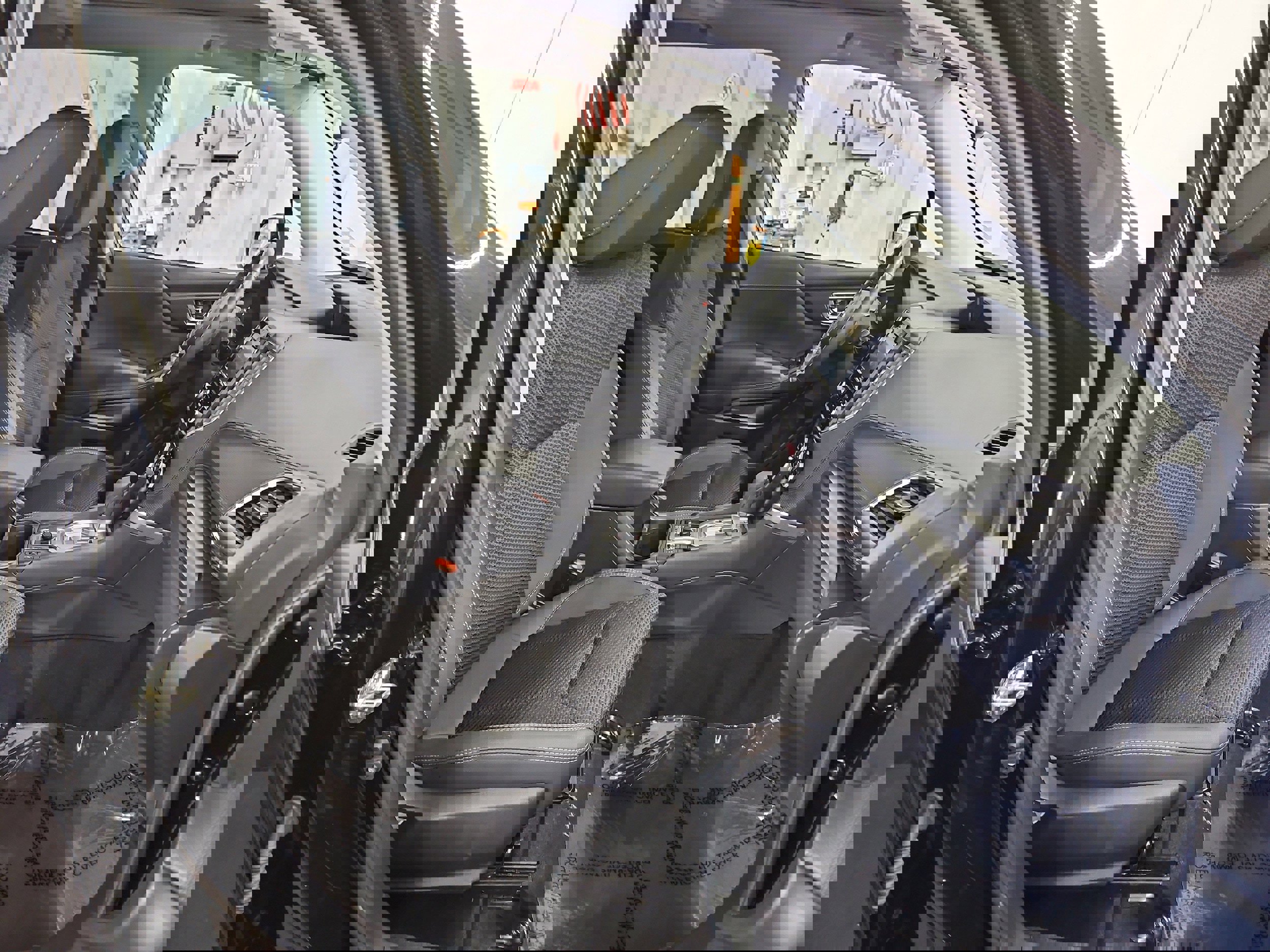 Used 2022 Subaru Forester Premium AWD/4WD image 10