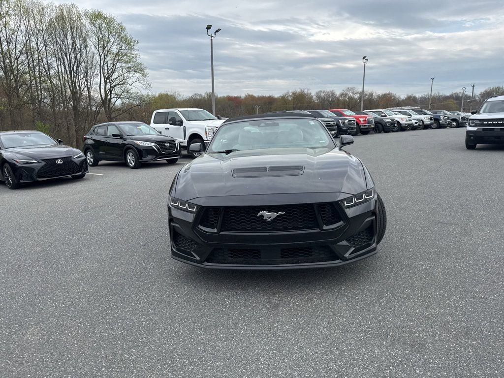 Used 2024 Ford Mustang GT Premium image 2