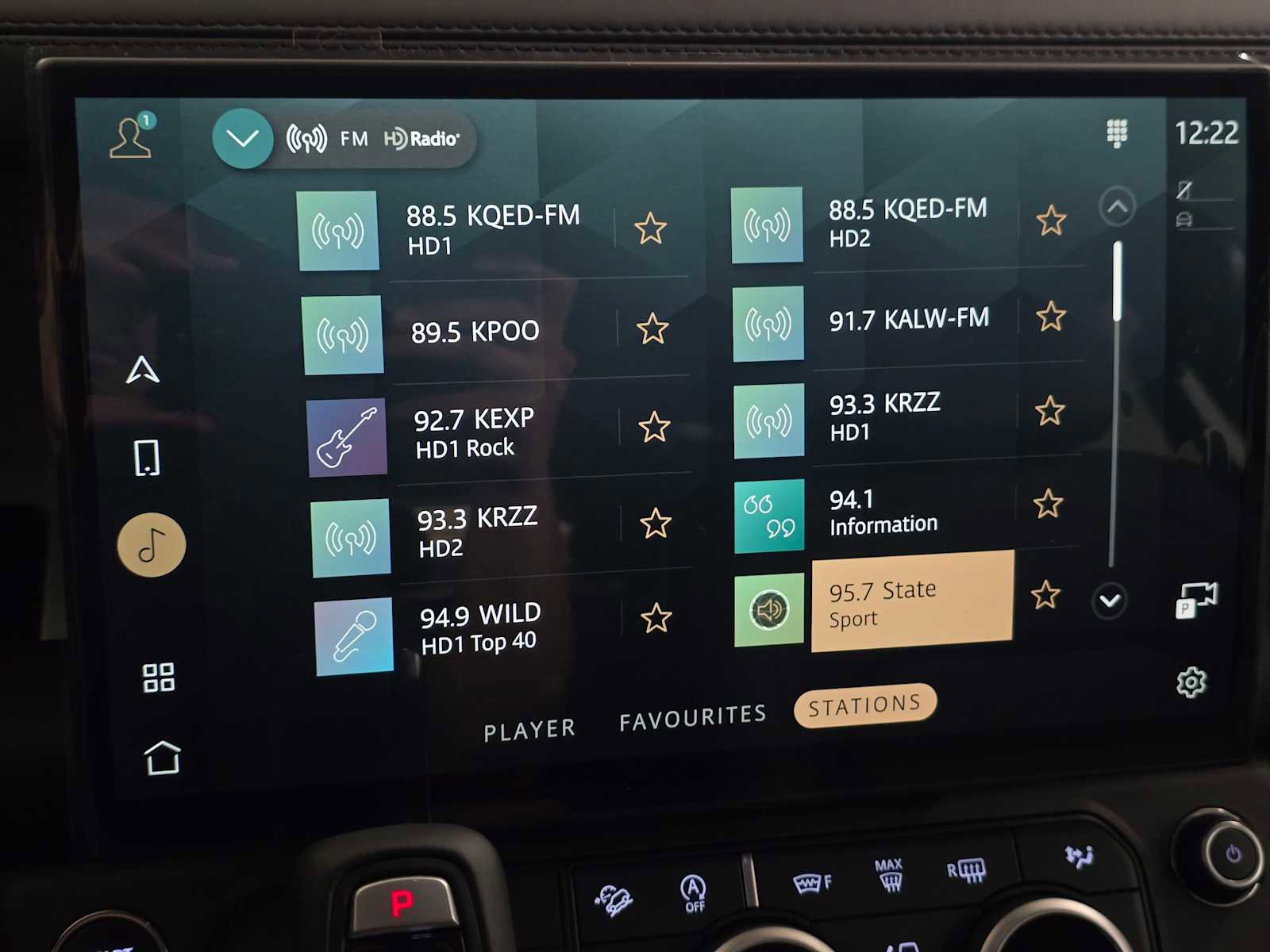 New 2026 Land Rover Defender 110 S AWD/4WD image 28
