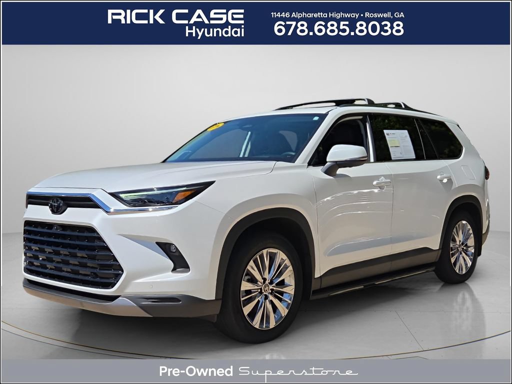 Used 2025 Toyota Grand Highlander AWD image 1