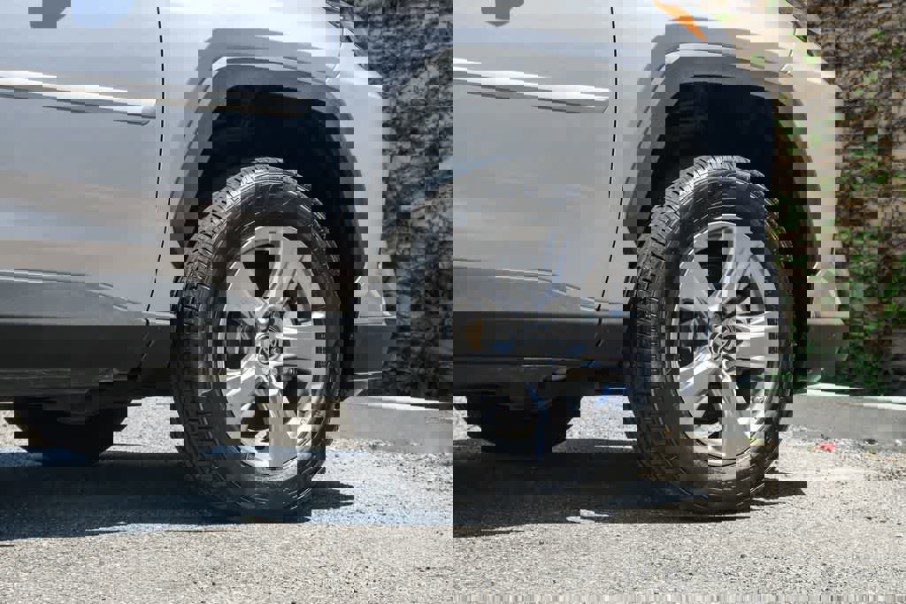 Used 2023 Toyota RAV4 LE image 11