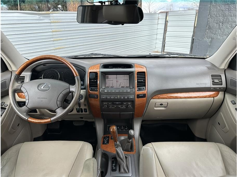 Used 2004 Lexus GX 470 AWD/4WD image 19