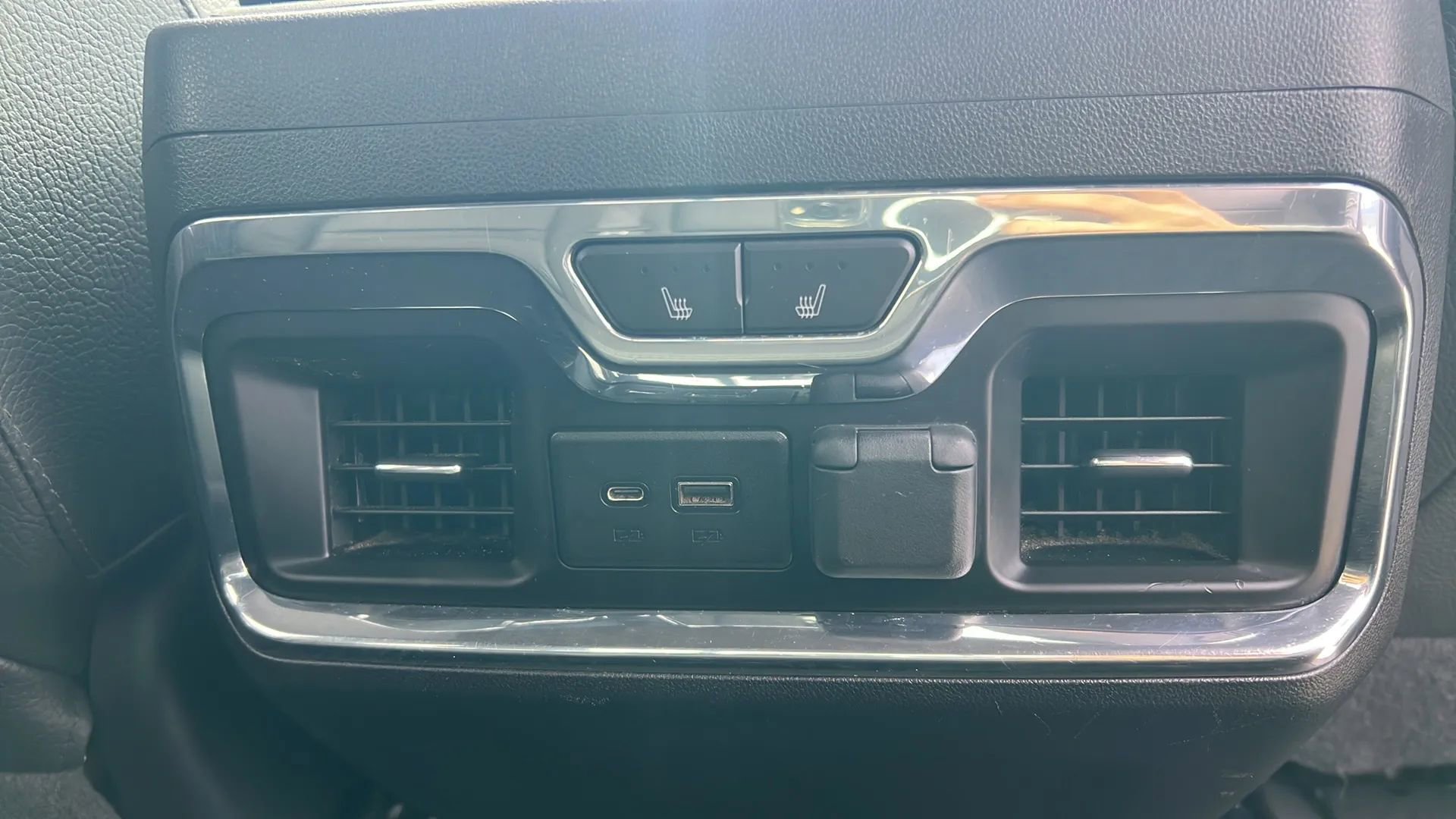 Used 2019 GMC Sierra 1500 Denali AWD/4WD image 7