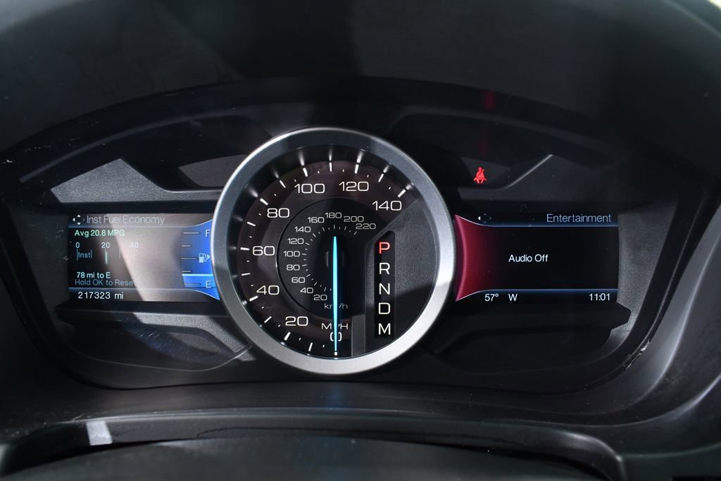 Used 2015 Ford Explorer XLT w/ Equipment Group 202B image 27