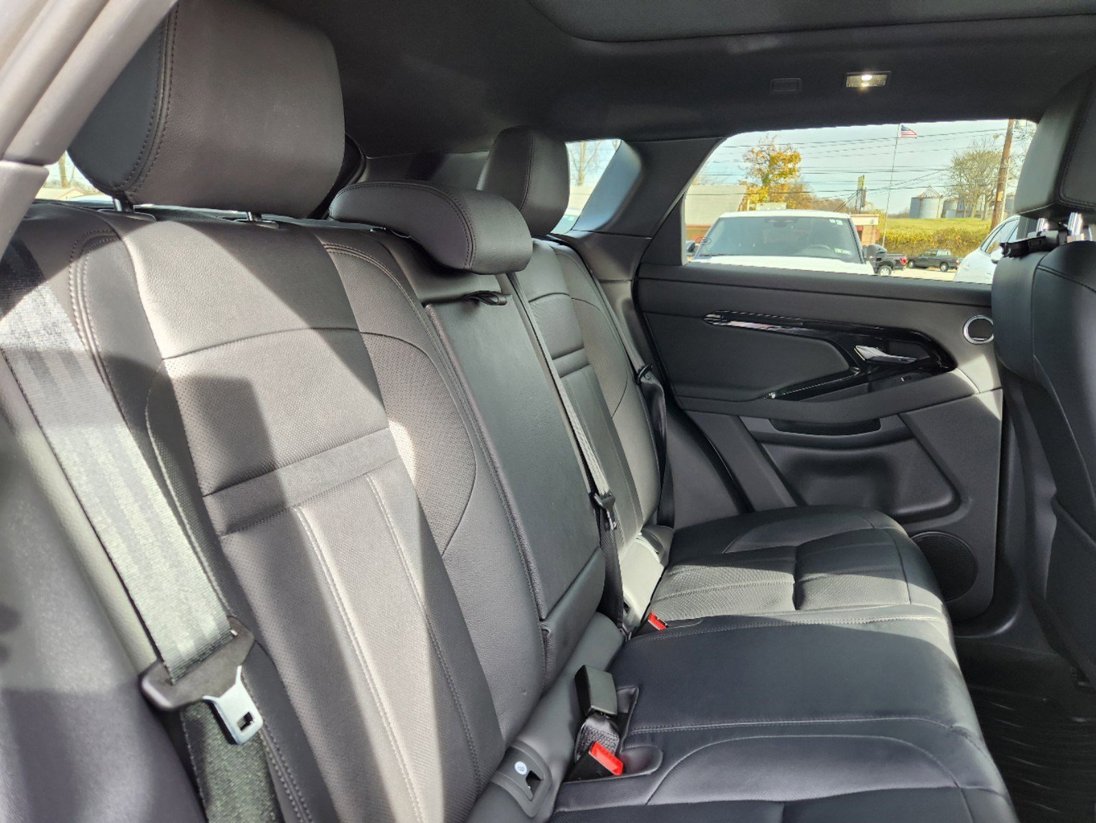 Certified 2024 Land Rover Range Rover Evoque S AWD/4WD image 15