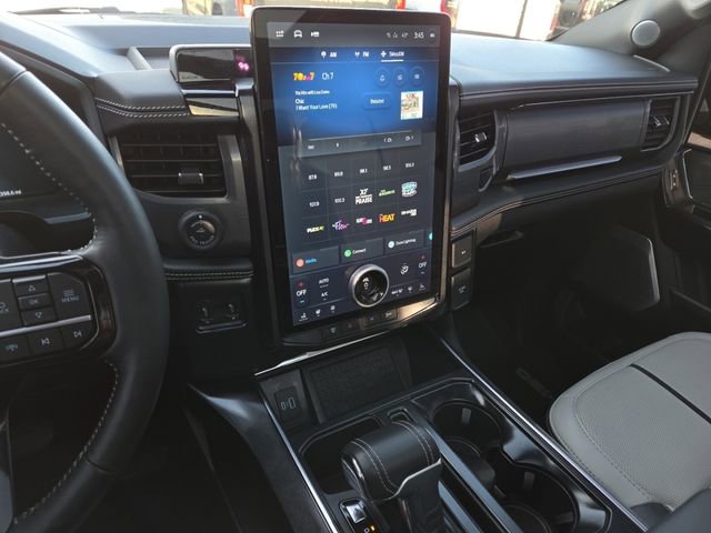 Used 2023 Ford F150 Lightning Platinum image 42