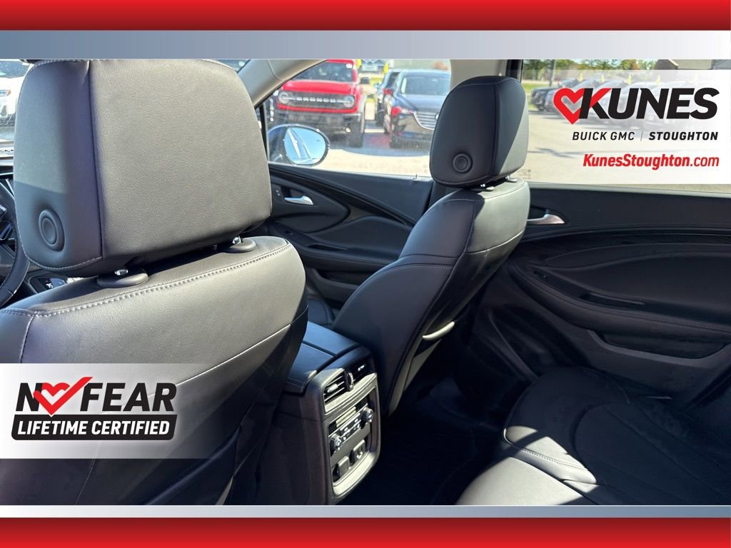 Used 2020 Buick Envision Essence w/ Experience Buick Package image 39