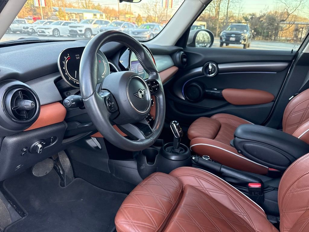 Used 2022 MINI Cooper S w/ Signature Upholstery Package image 11