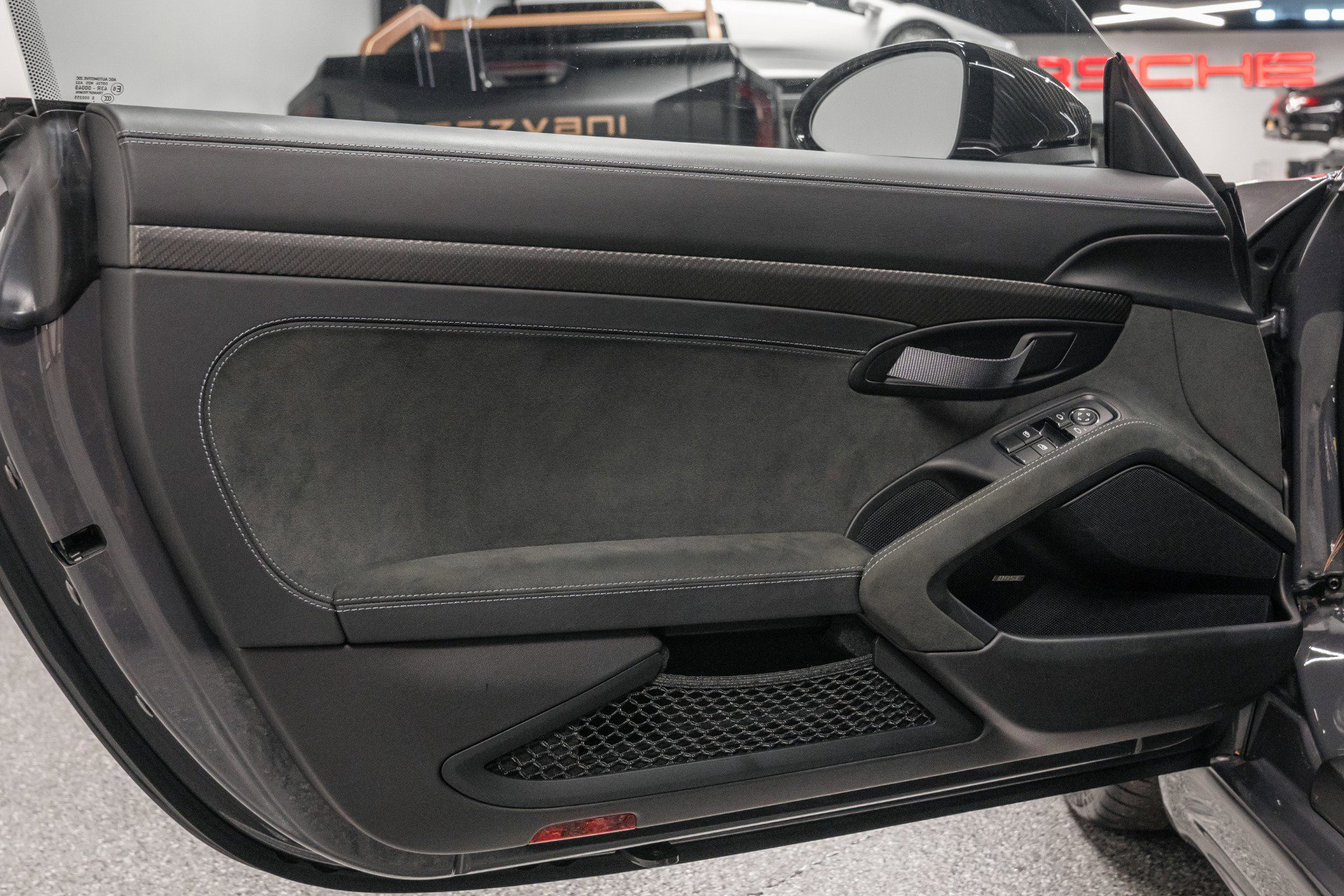 Used 2023 Porsche 718 Cayman GT4 RS image 27