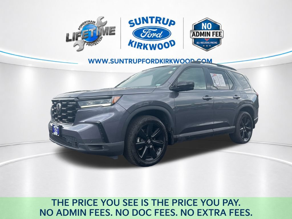 Used 2025 Honda Pilot Black Edition image 1