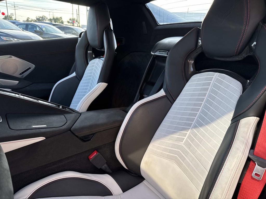 Used 2023 Chevrolet Corvette Stingray Premium Conv image 14