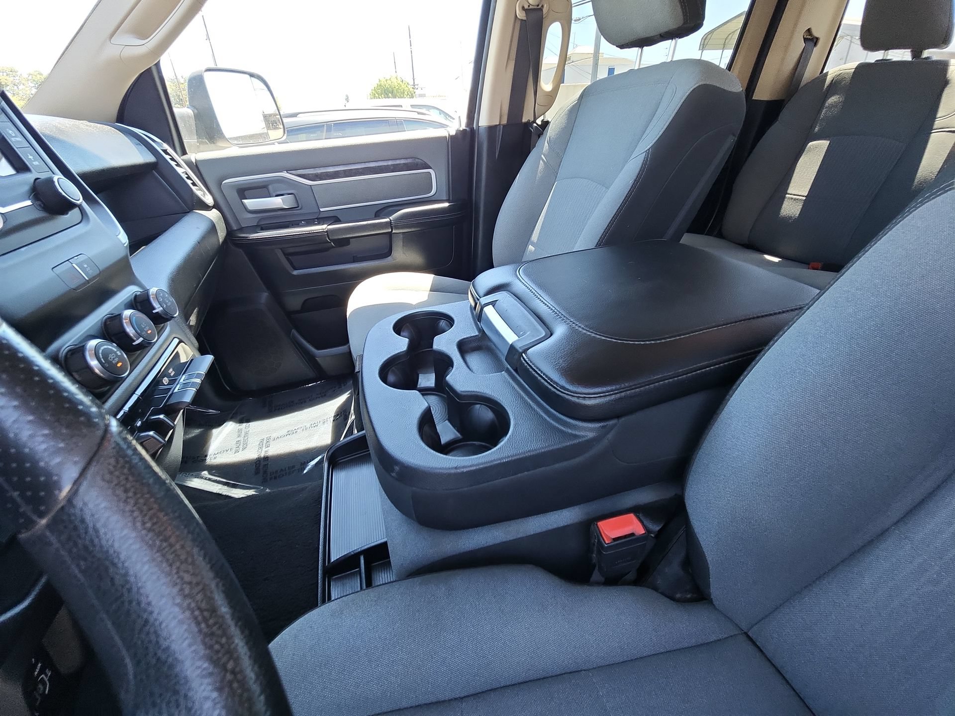 Used 2020 RAM 2500 Big Horn AWD/4WD image 21
