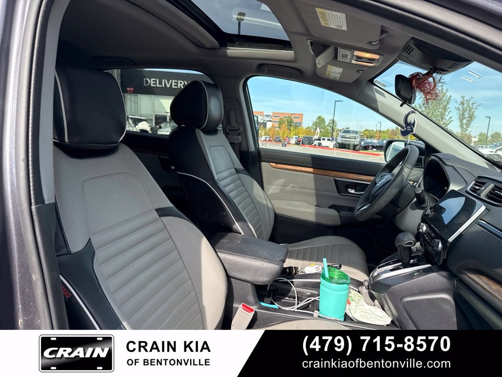 Used 2017 Honda CR-V EX image 8