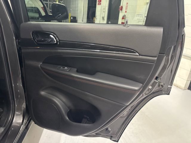 Used 2020 Jeep Grand Cherokee Trailhawk w/ Trailhawk Luxury Group image 34