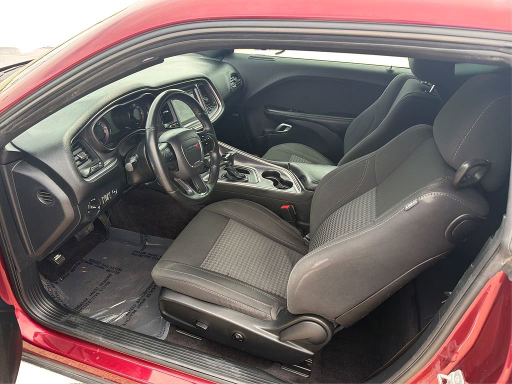 Used 2018 Dodge Challenger SXT w/ Blacktop Package RWD image 10