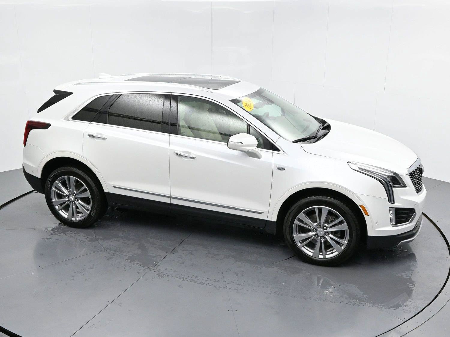 Certified 2024 Cadillac XT5 Premium Luxury w/ Technology Package AWD/4WD image 38