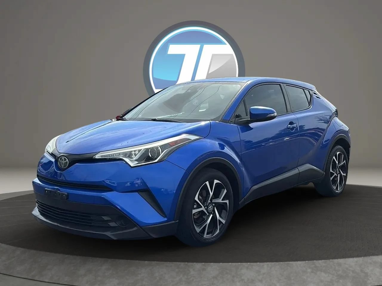 Used 2018 Toyota C-HR XLE FWD image 10