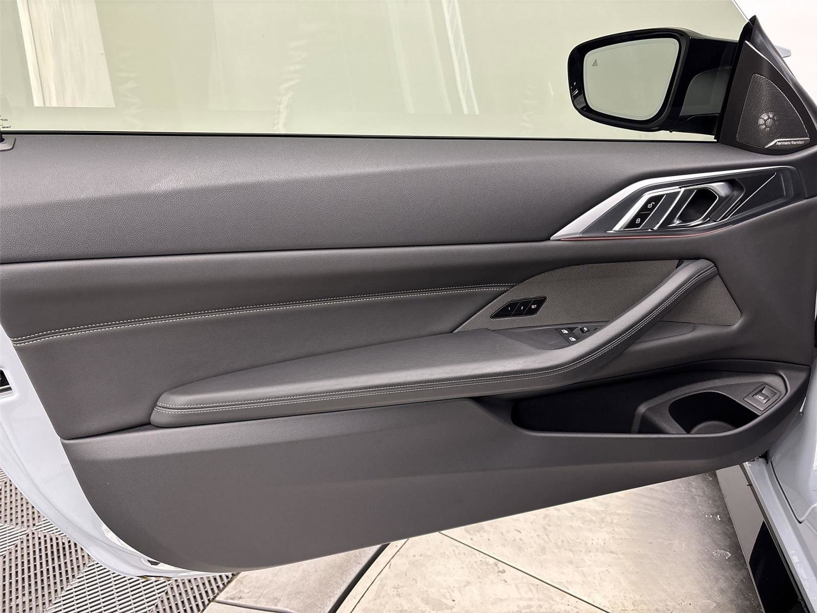 Used 2023 BMW M4 Coupe w/ Executive Package image 26