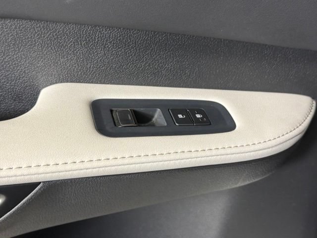 Used 2025 Lexus RX 350 Premium w/ Accessory Package FWD image 26