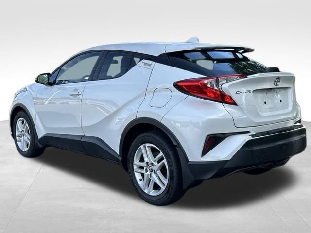 Used 2021 Toyota C-HR LE FWD image 3