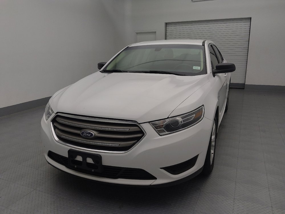 Used 2019 Ford Taurus SE image 15