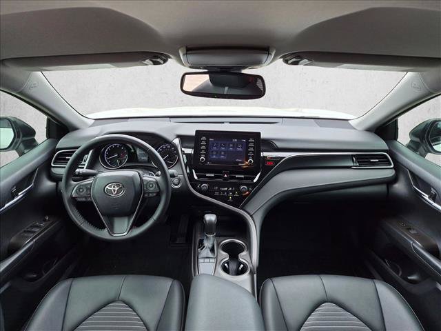 Used 2023 Toyota Camry SE w/ Convenience Package FWD image 16