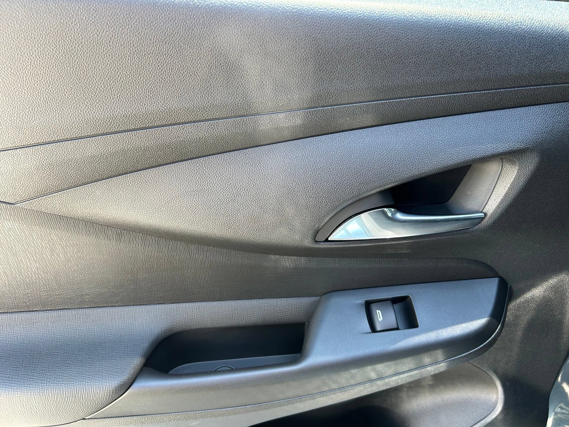 Used 2024 Buick Envista Preferred w/ Convenience I Package FWD image 29