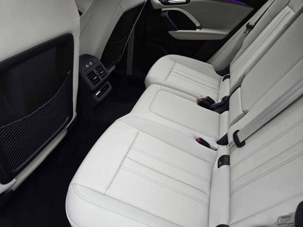 New 2025 Audi Q5 Premium image 32