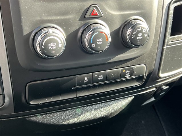 Used 2024 RAM 1500 Classic Warlock image 24