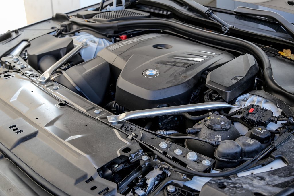 Used 2025 BMW 530i xDrive w/ Premium Package AWD/4WD image 22