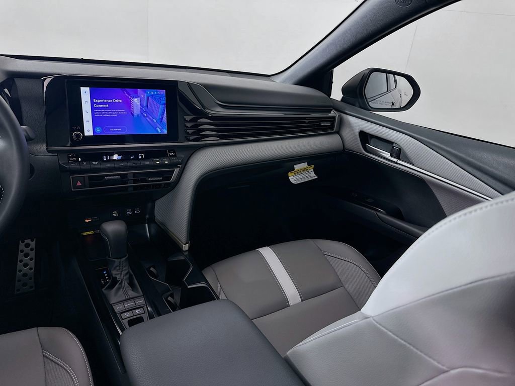 Certified 2025 Toyota Camry SE w/ Convenience Package image 23