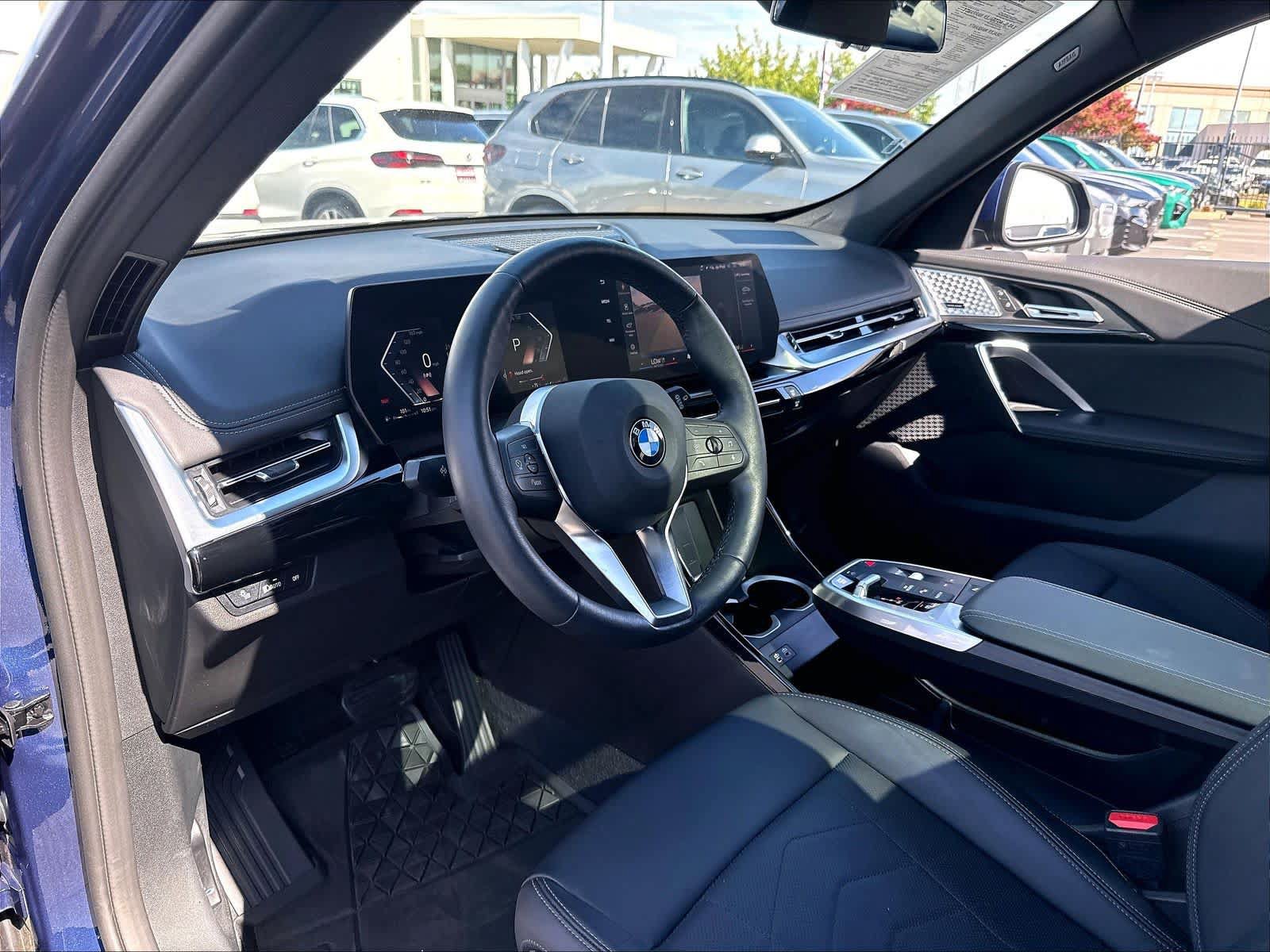 Used 2025 BMW X1 xDrive28i w/ Convenience Package AWD/4WD image 18