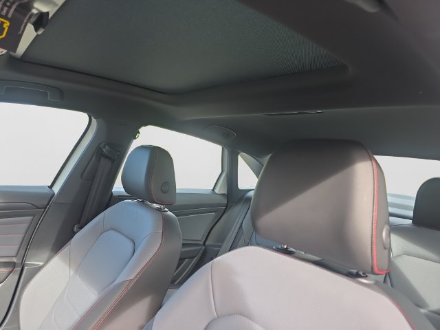 New 2027 Volkswagen Jetta GLI Autobahn FWD image 12