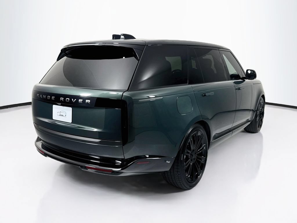 New 2026 Land Rover Range Rover Long Wheelbase SE AWD/4WD image 5