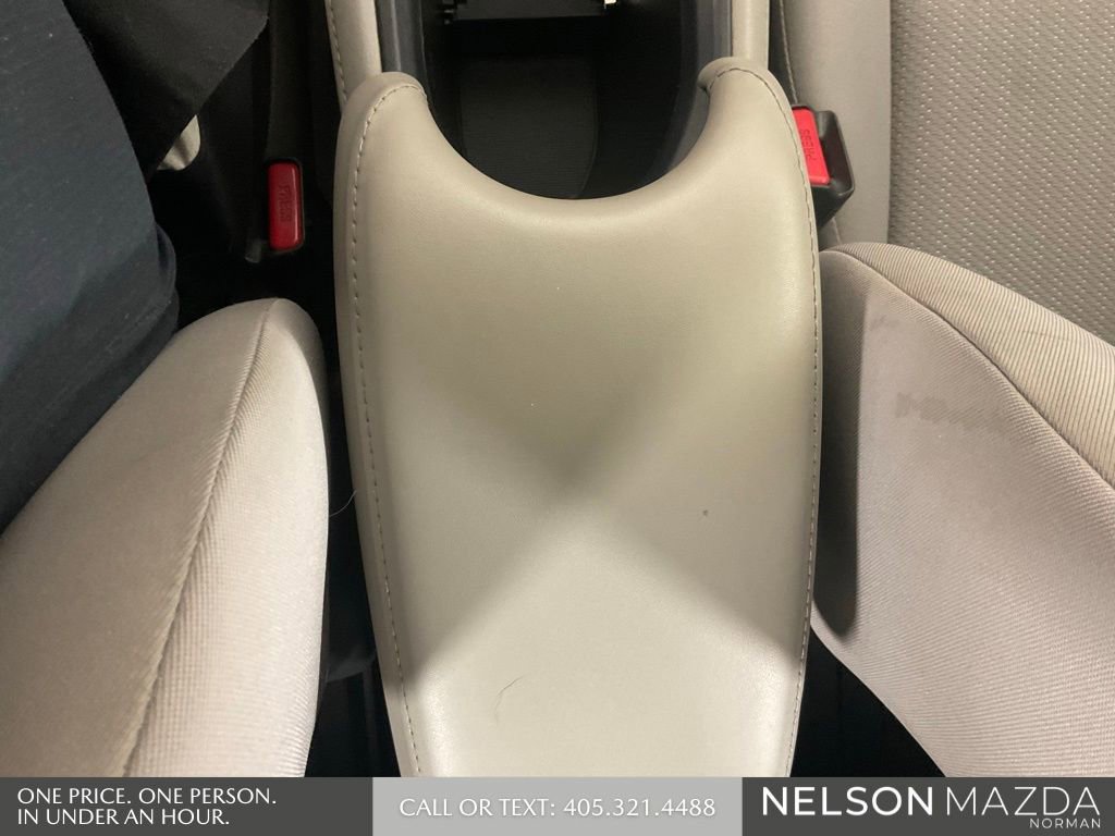 Used 2017 Honda HR-V EX image 40