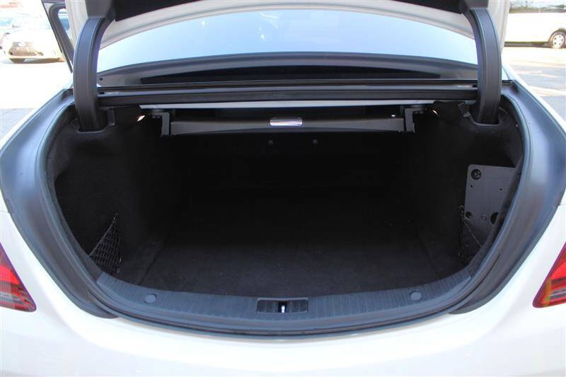 Used 2020 Mercedes-Benz S 450 Sedan image 29