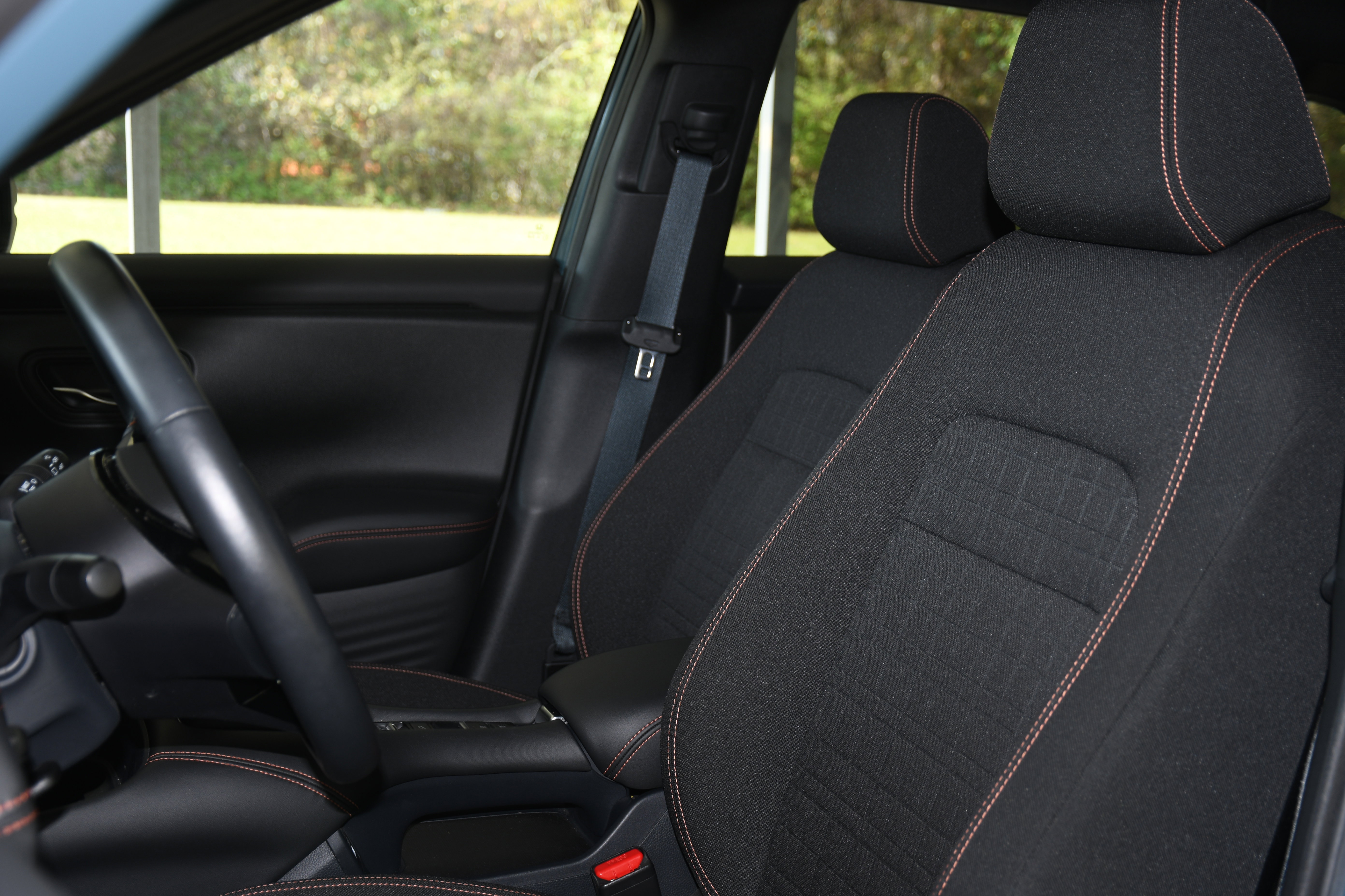 Used 2023 Honda HR-V Sport image 11