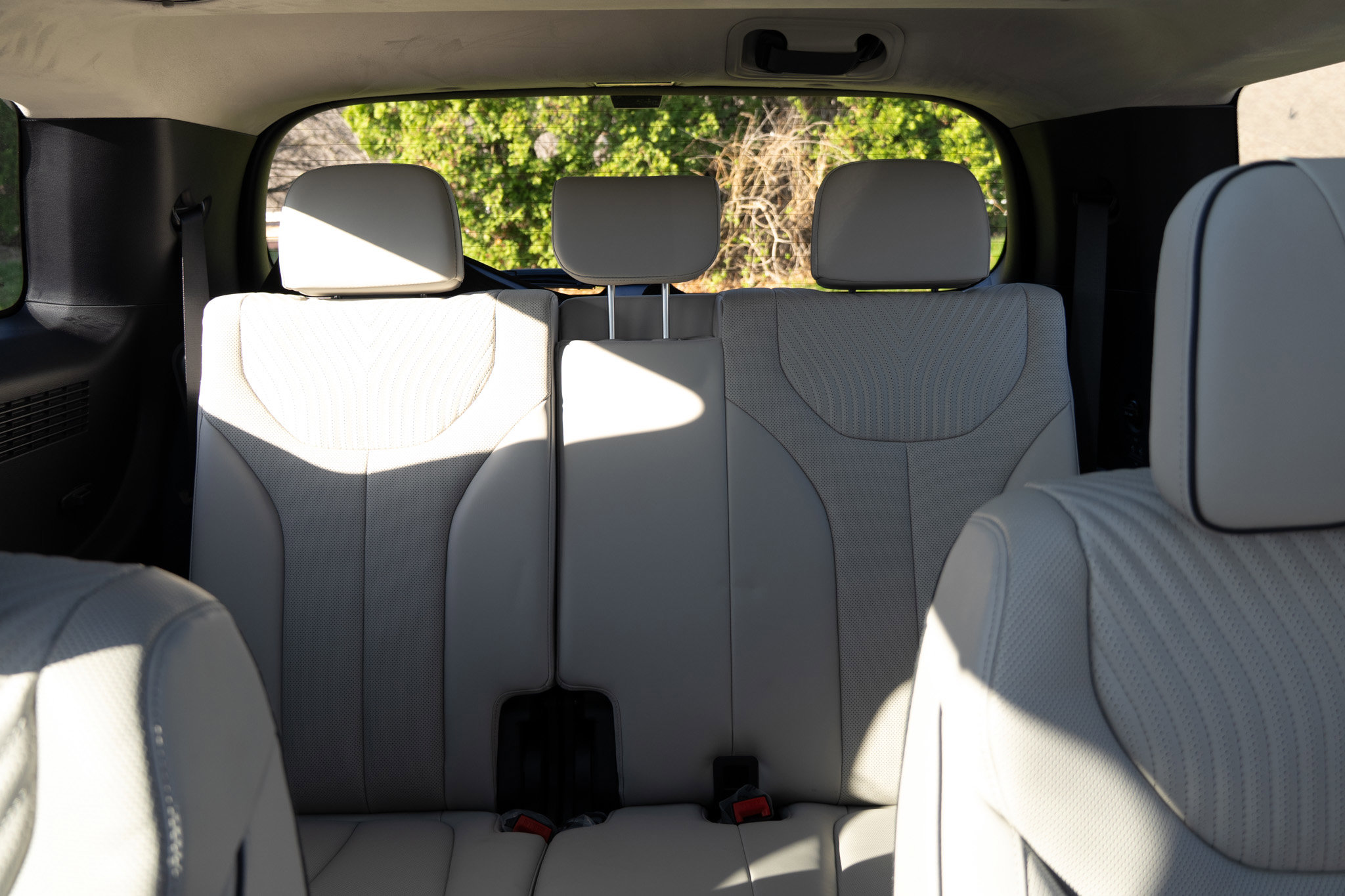 Used 2024 Hyundai Palisade Calligraphy image 70