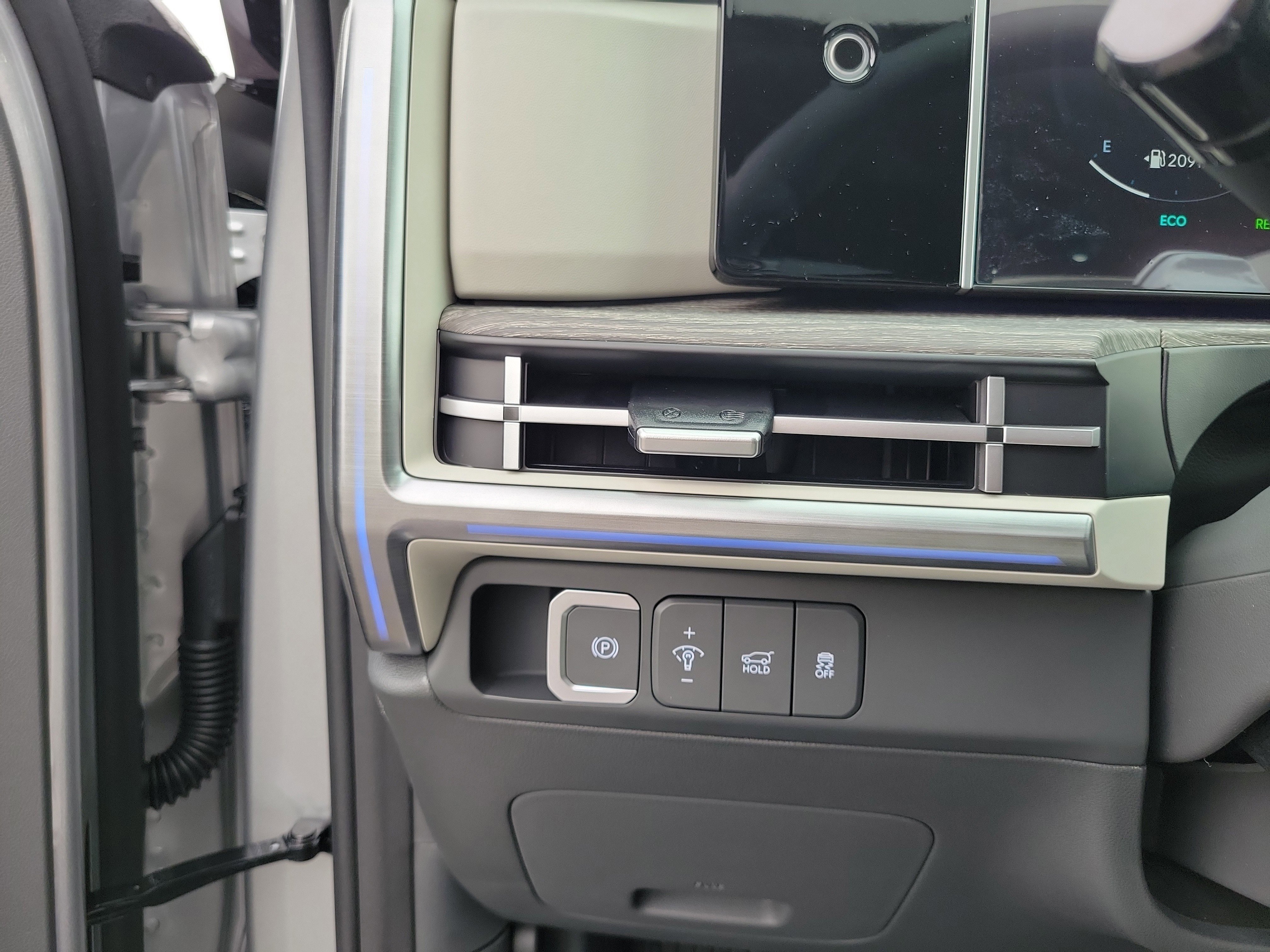 New 2026 Hyundai Santa Fe Calligraphy image 21