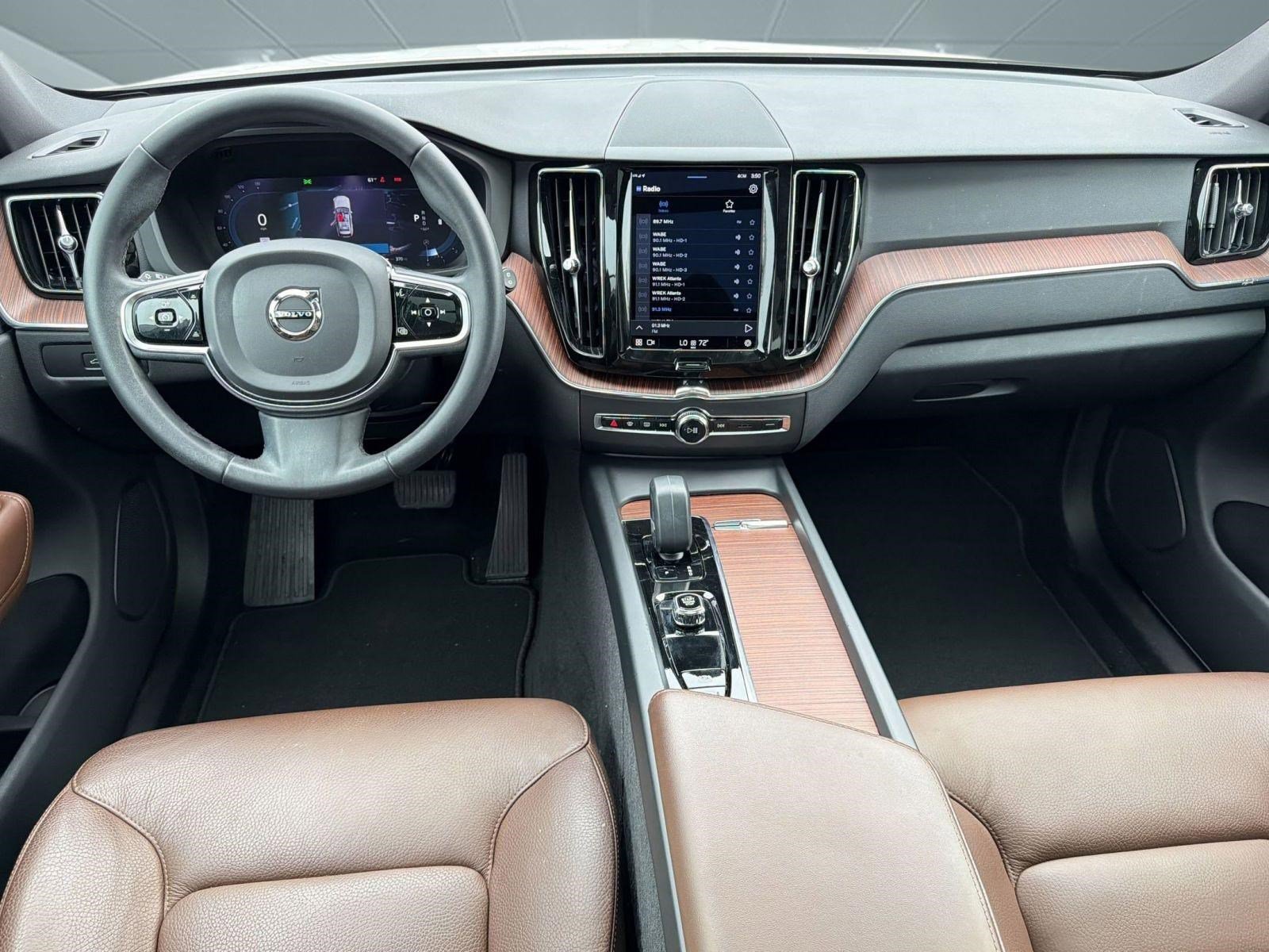 Certified 2023 Volvo XC60 B5 Plus w/ Protection Package Premier FWD image 16