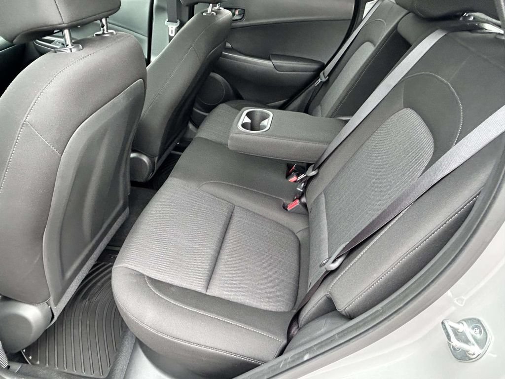 Used 2023 Hyundai Kona SEL w/ Cargo Package FWD image 8