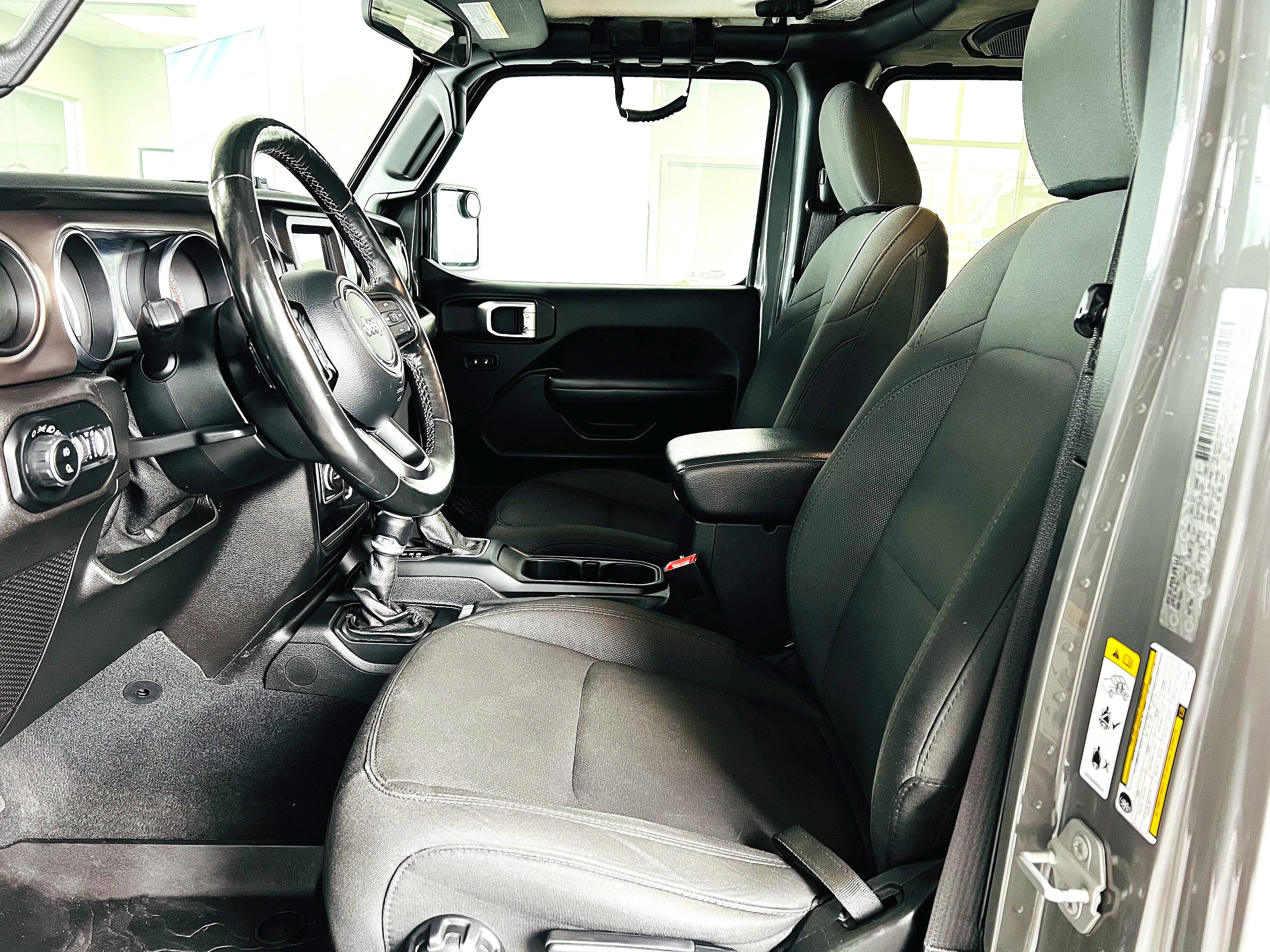 Used 2020 Jeep Gladiator Sport w/ Quick Order Package 24S image 10