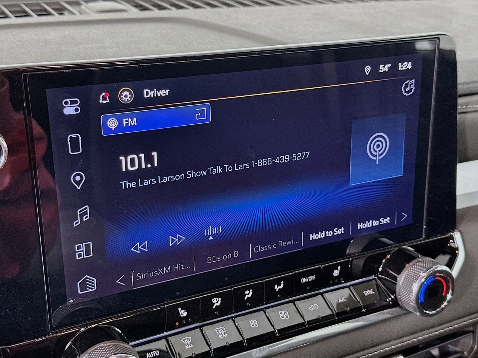 Used 2025 Chevrolet Colorado LT image 16