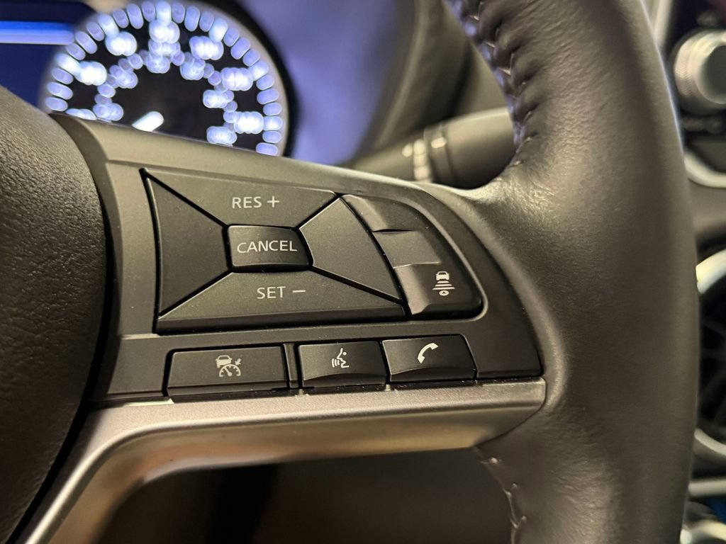 Used 2023 Nissan Sentra SV w/ All-Weather Package FWD image 33