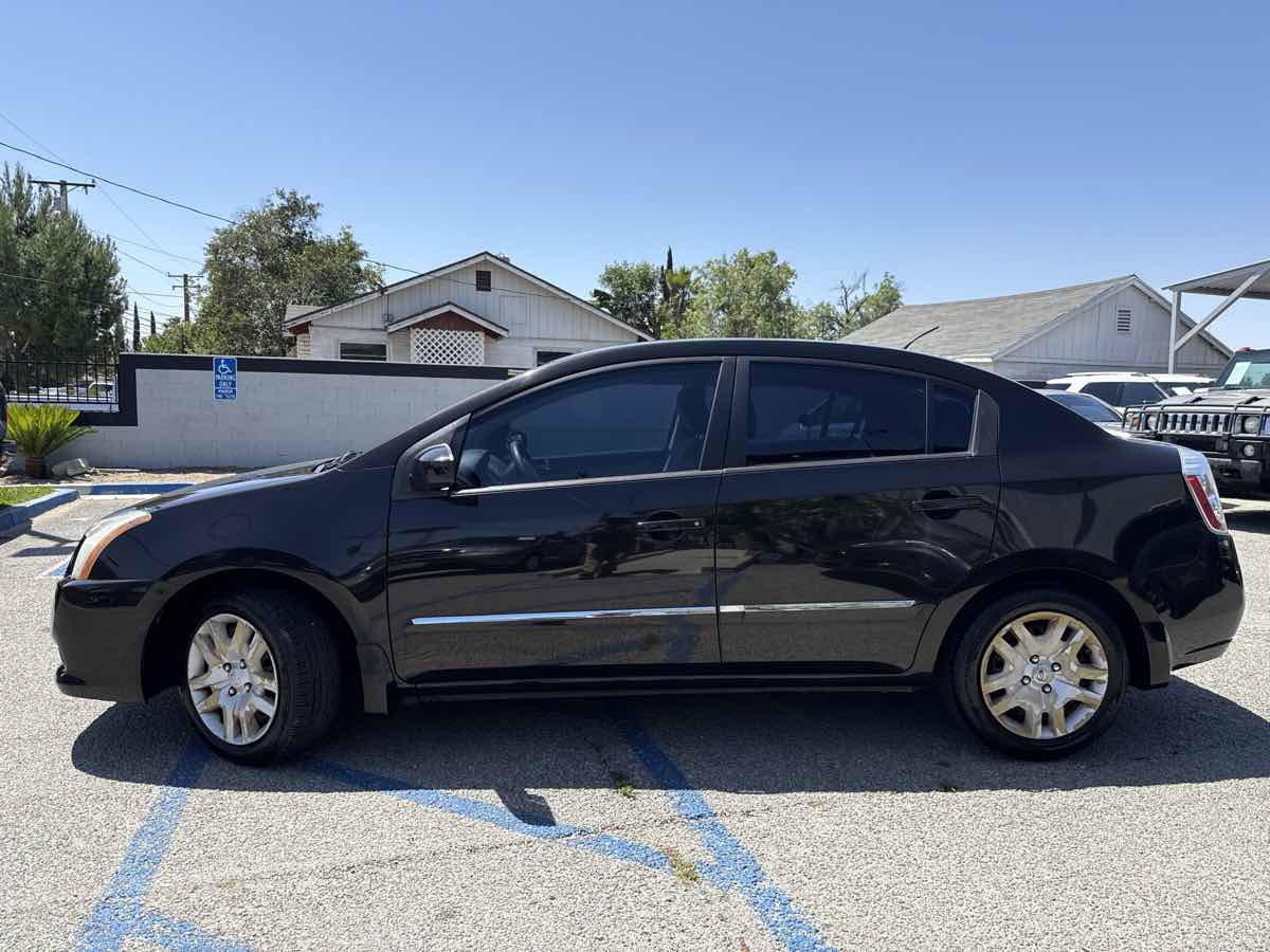 Used 2010 Nissan Sentra 2.0 S FWD image 5