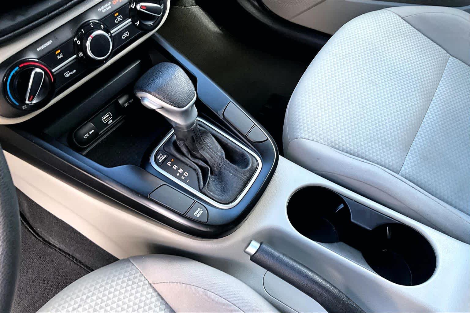 Used 2020 Kia Soul LX FWD image 16