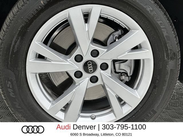 Used 2025 Audi Q5 Premium w/ Convenience Package AWD/4WD image 10