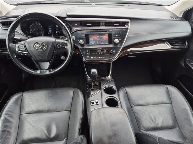 Used 2015 Toyota Avalon XLE w/ Preferred Accessory Package FWD image 15