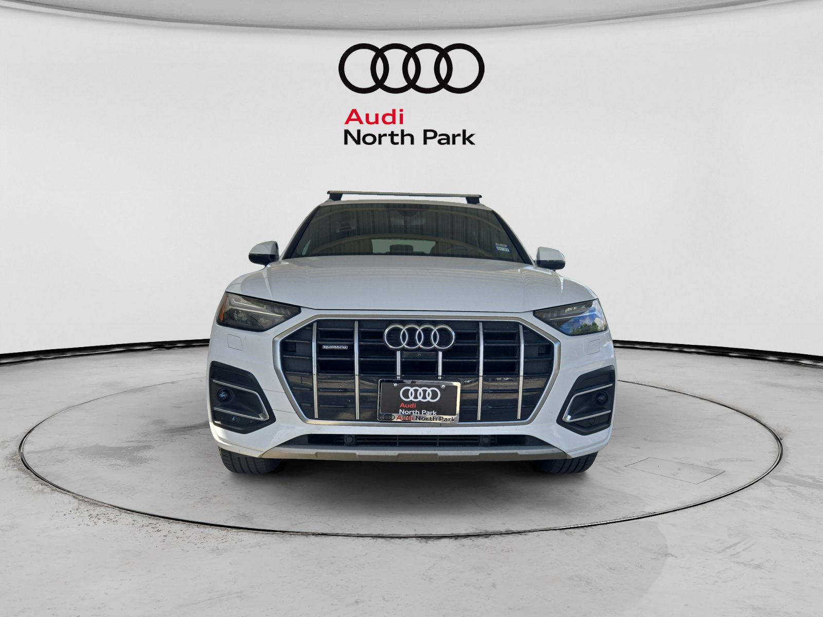 Used 2023 Audi Q5 Prestige w/ Prestige Package AWD/4WD image 8